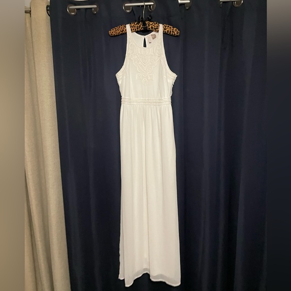 Divided Dresses & Skirts - White maxi dress, Bridal/Prom